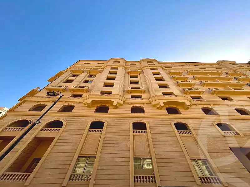 https://aqarmap.com.eg/ar/listing/6922394-for-sale-cairo-new-administrative-capital-r5-garden-city-compound-city-edge