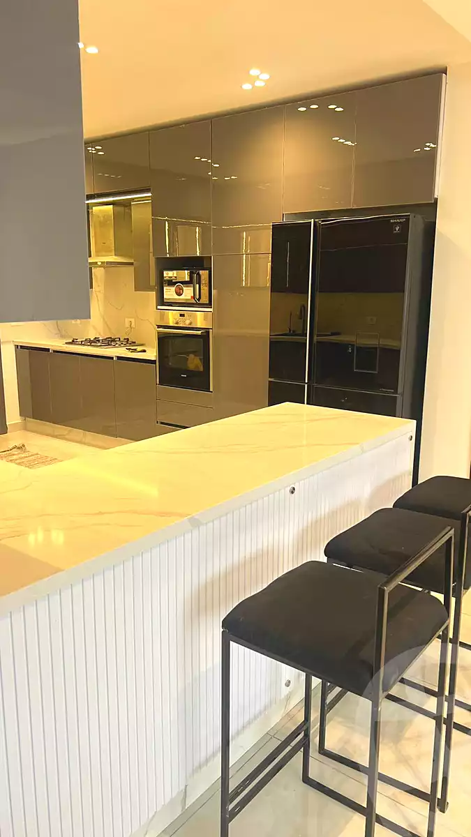 https://aqarmap.com.eg/ar/listing/6922753-for-rent-cairo-new-cairo-compounds-lakeview-residence
