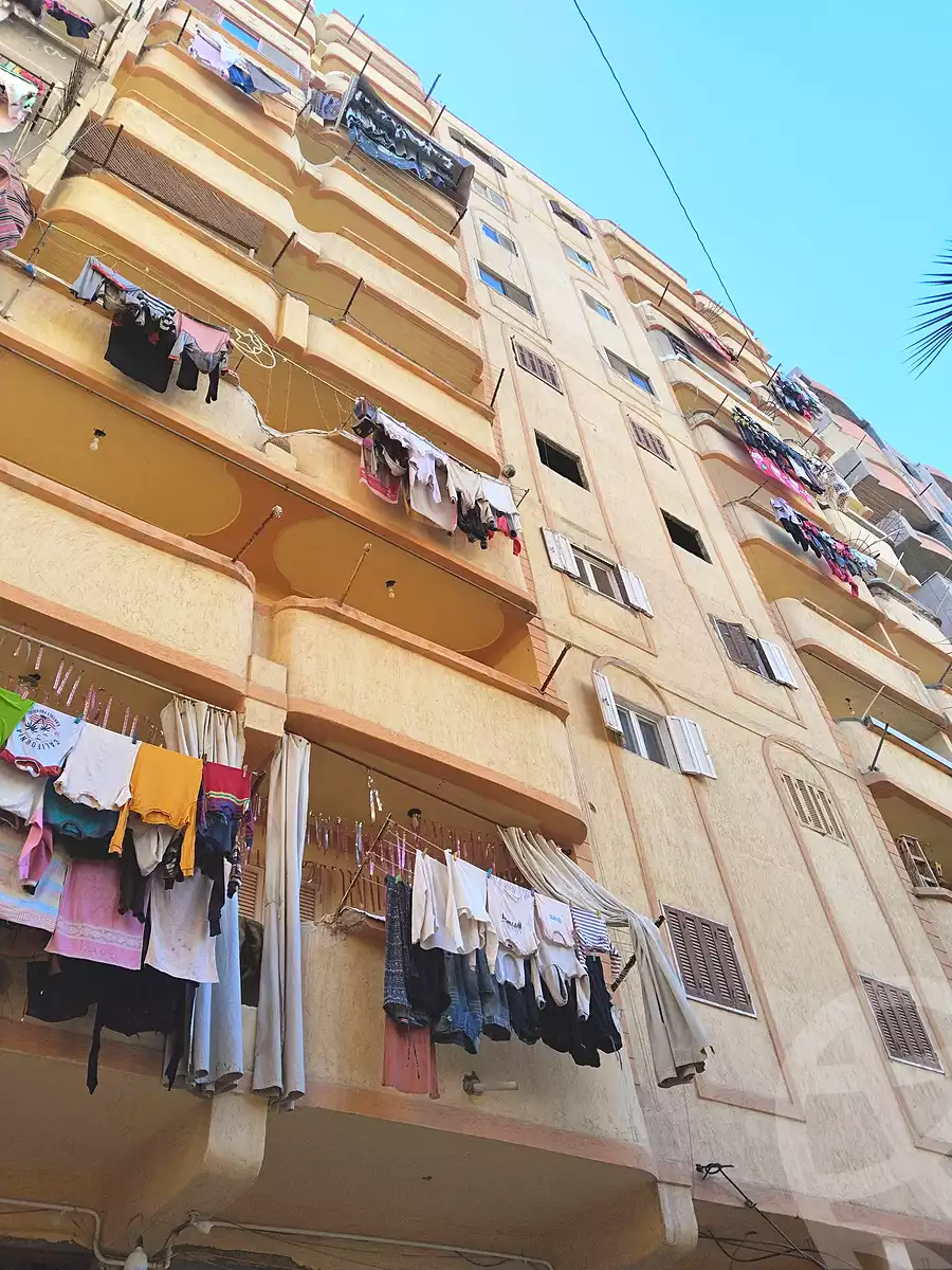 https://aqarmap.com.eg/en/listing/6923210-for-sale-alexandria-al-agamy-el-hanouvel-al-haded-we-al-soulb-st