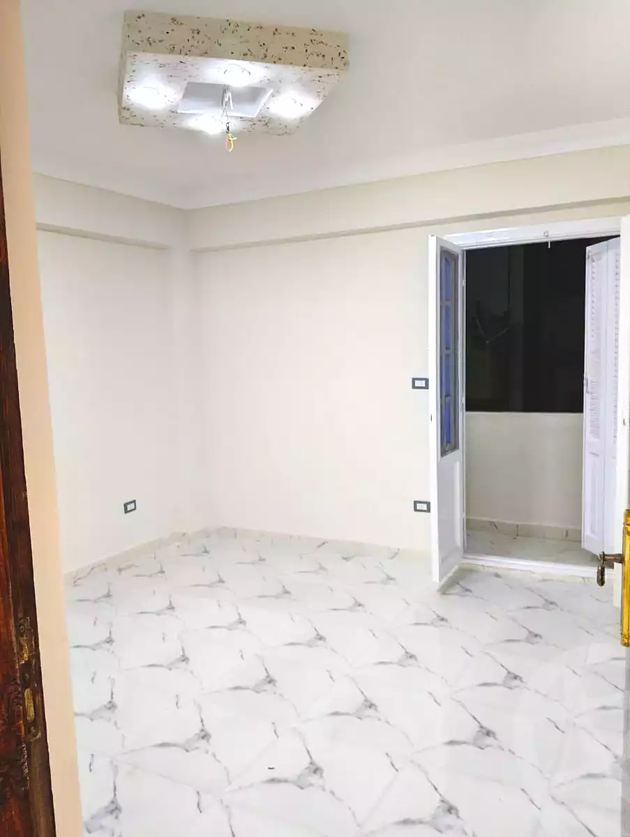 https://aqarmap.com.eg/en/listing/6923786-for-sale-alexandria-lsywf-el-falki