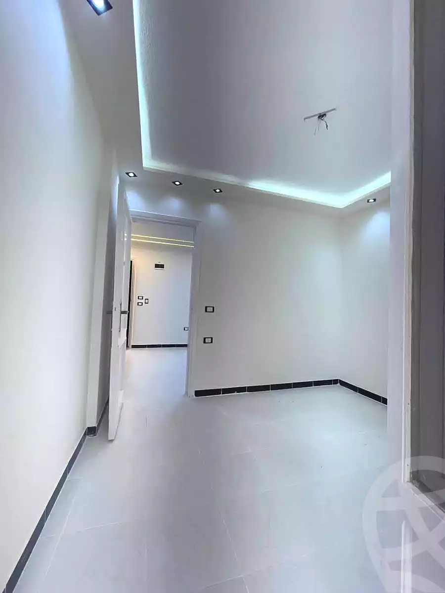 https://aqarmap.com.eg/en/listing/6923991-for-sale-alexandria-al-agamy-shataa-el-nakheel-street-19