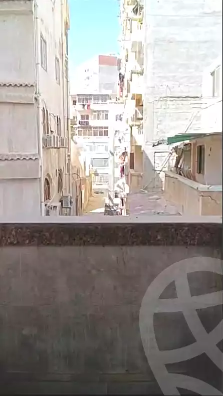 https://aqarmap.com.eg/en/listing/6924088-for-sale-alexandria-moharram-bey-bwlynw