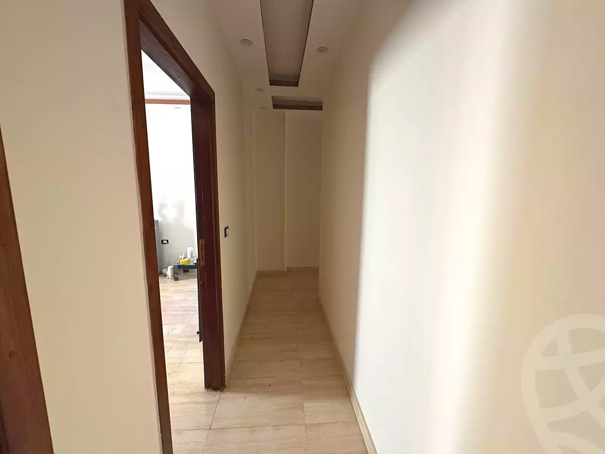 https://aqarmap.com.eg/en/listing/6924475-for-sale-cairo-6th-of-october-el-ahyaa-neighborhood-2nd-aswaq-al-tayeb-st