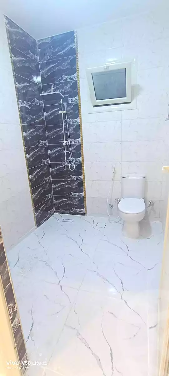 https://aqarmap.com.eg/ar/listing/6924773-for-sale-qalyubia-shubra-el-khaima-el-shareaa-el-gadid-st