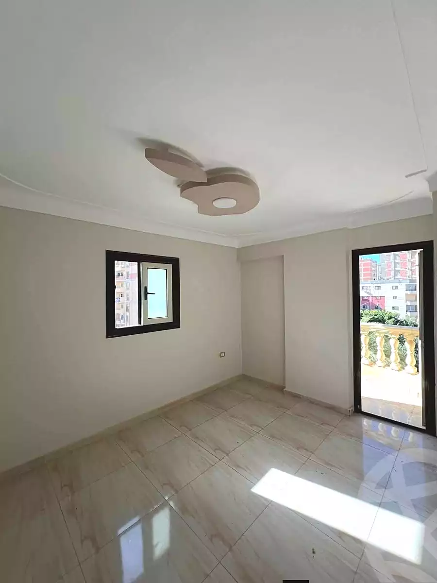 https://aqarmap.com.eg/ar/listing/6925251-for-sale-alexandria-al-agamy-lbytsh-bianchiii