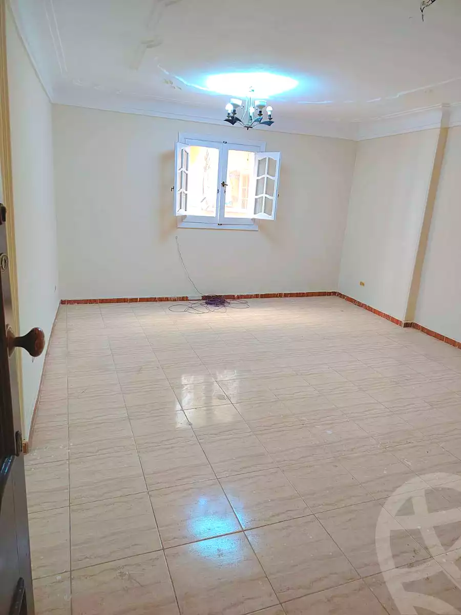 https://aqarmap.com.eg/en/listing/6925324-for-sale-alexandria-al-agamy-el-hanouvel-kasr-al-quiri-st-1