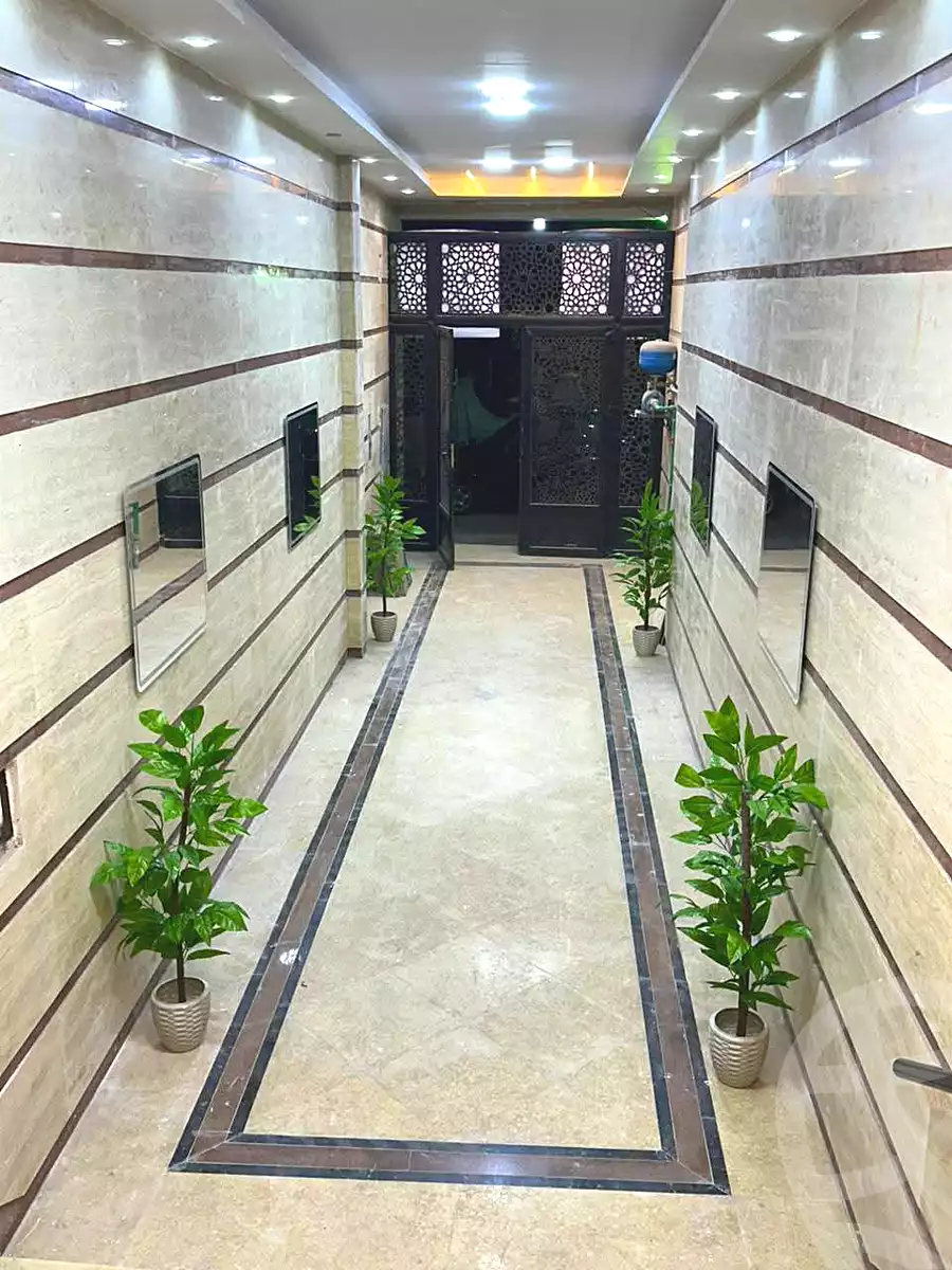 https://aqarmap.com.eg/ar/listing/6926400-for-sale-cairo-ain-shams-ahmed-esmat-st