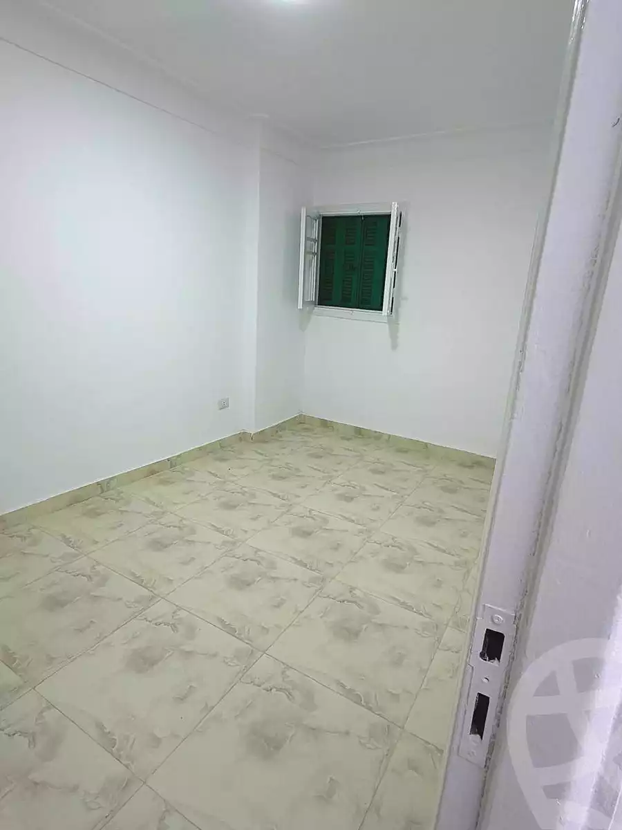 https://aqarmap.com.eg/ar/listing/6926754-for-sale-alexandria-miami-ibn-al-nakeab-st