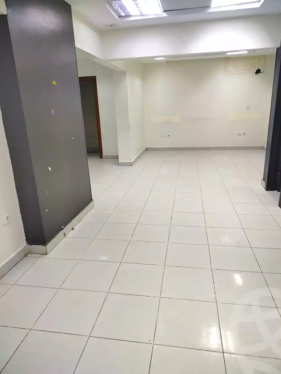 https://aqarmap.com.eg/ar/listing/6926879-for-rent-cairo-ain-shams