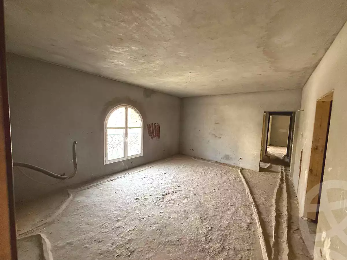 https://aqarmap.com.eg/en/listing/6926978-for-sale-cairo-new-cairo-compounds-hyde-park-centre-ville-hyde-park