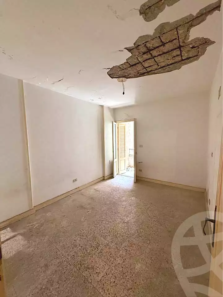 https://aqarmap.com.eg/ar/listing/6927201-for-sale-alexandria-sydy-bshr-sydy-bshr-bhry-street-15