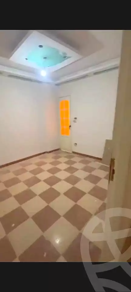 https://aqarmap.com.eg/ar/listing/6927596-for-sale-alexandria-sydy-bshr-sydy-bshr-bhry-magd-el-arab-mohamed-st