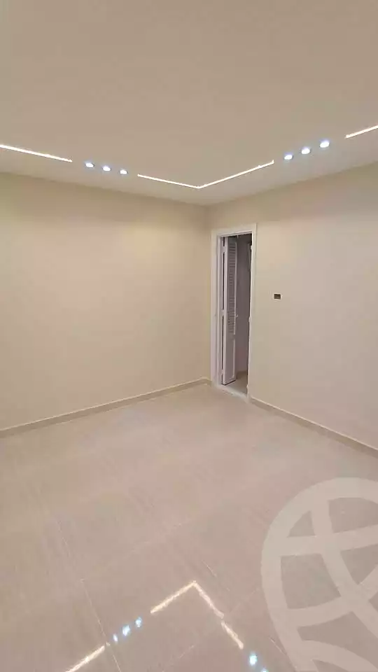 https://aqarmap.com.eg/ar/listing/6927763-for-sale-alexandria-sydy-bshr-sydy-bshr-bhry