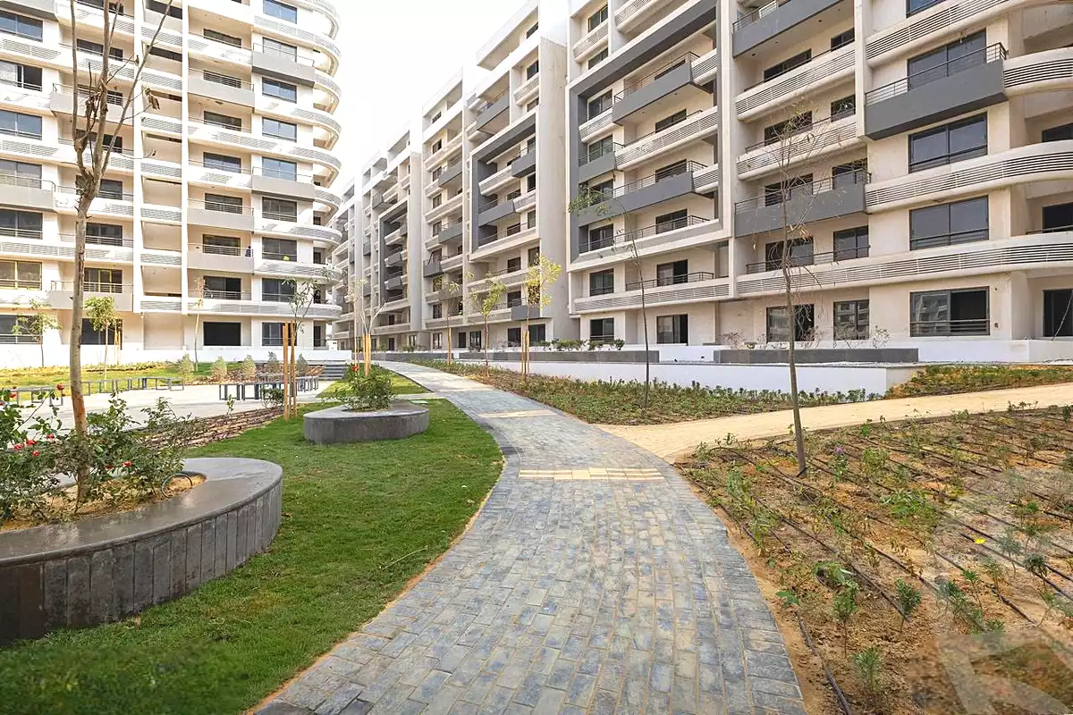 https://aqarmap.com.eg/en/listing/6927990-for-sale-cairo-new-administrative-capital-r7-bwrdwwk