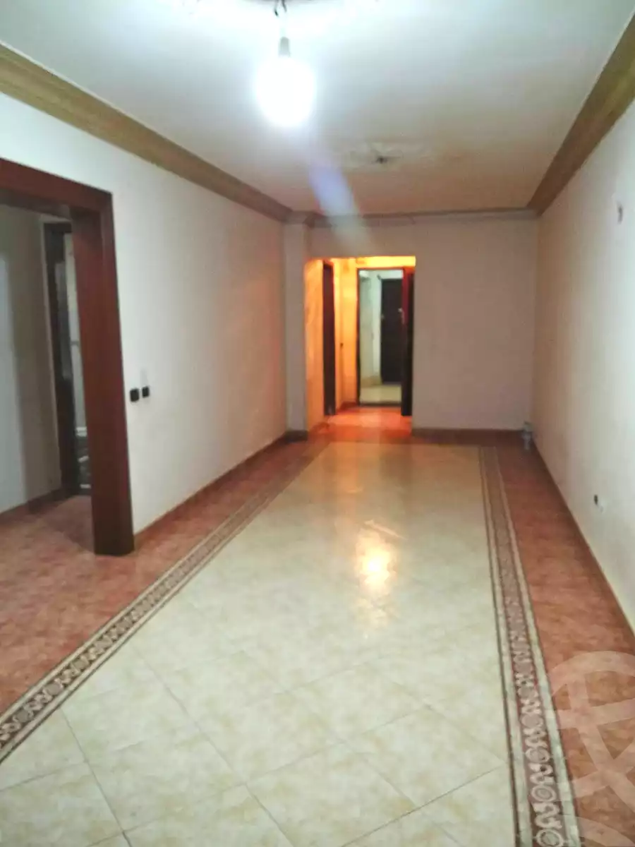 https://aqarmap.com.eg/en/listing/6928791-for-sale-cairo-el-zaytun-hlmy-lzytwn-ibn-el-hakam-sq