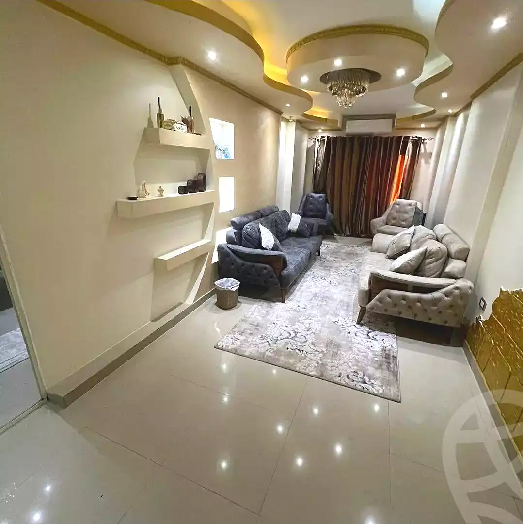 https://aqarmap.com.eg/ar/listing/6928861-for-sale-alexandria-camp-cesar-port-said-street