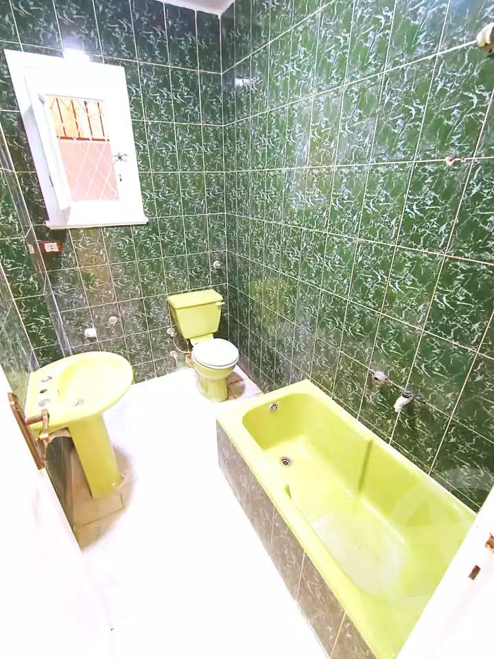 https://aqarmap.com.eg/en/listing/6929215-for-sale-alexandria-al-agamy-shataa-el-nakheel-street-19
