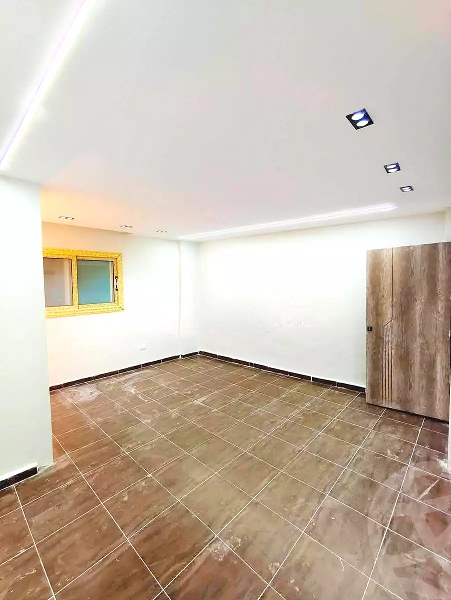 https://aqarmap.com.eg/ar/listing/6929645-for-sale-alexandria-al-agamy-lbytsh