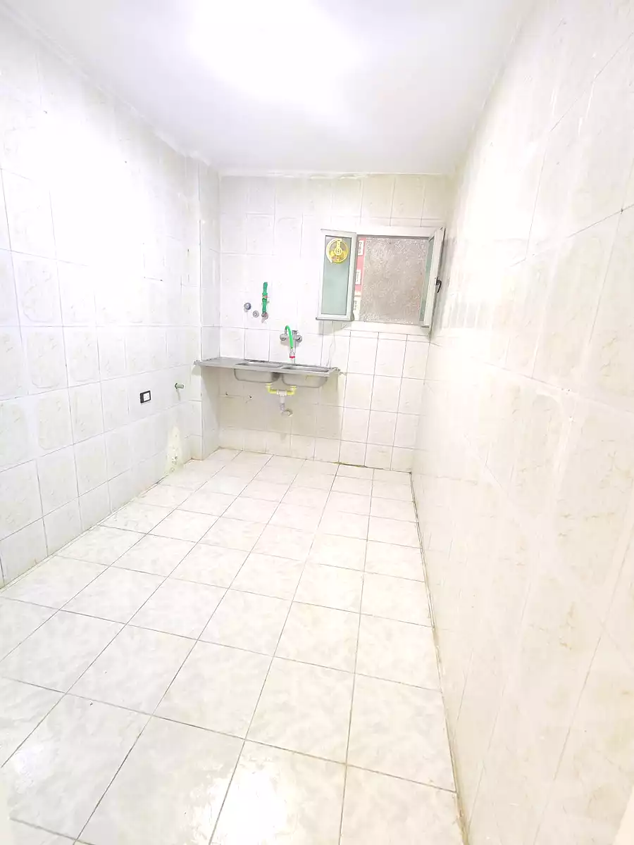 https://aqarmap.com.eg/ar/listing/6929834-for-sale-alexandria-al-agamy-shataa-el-nakheel