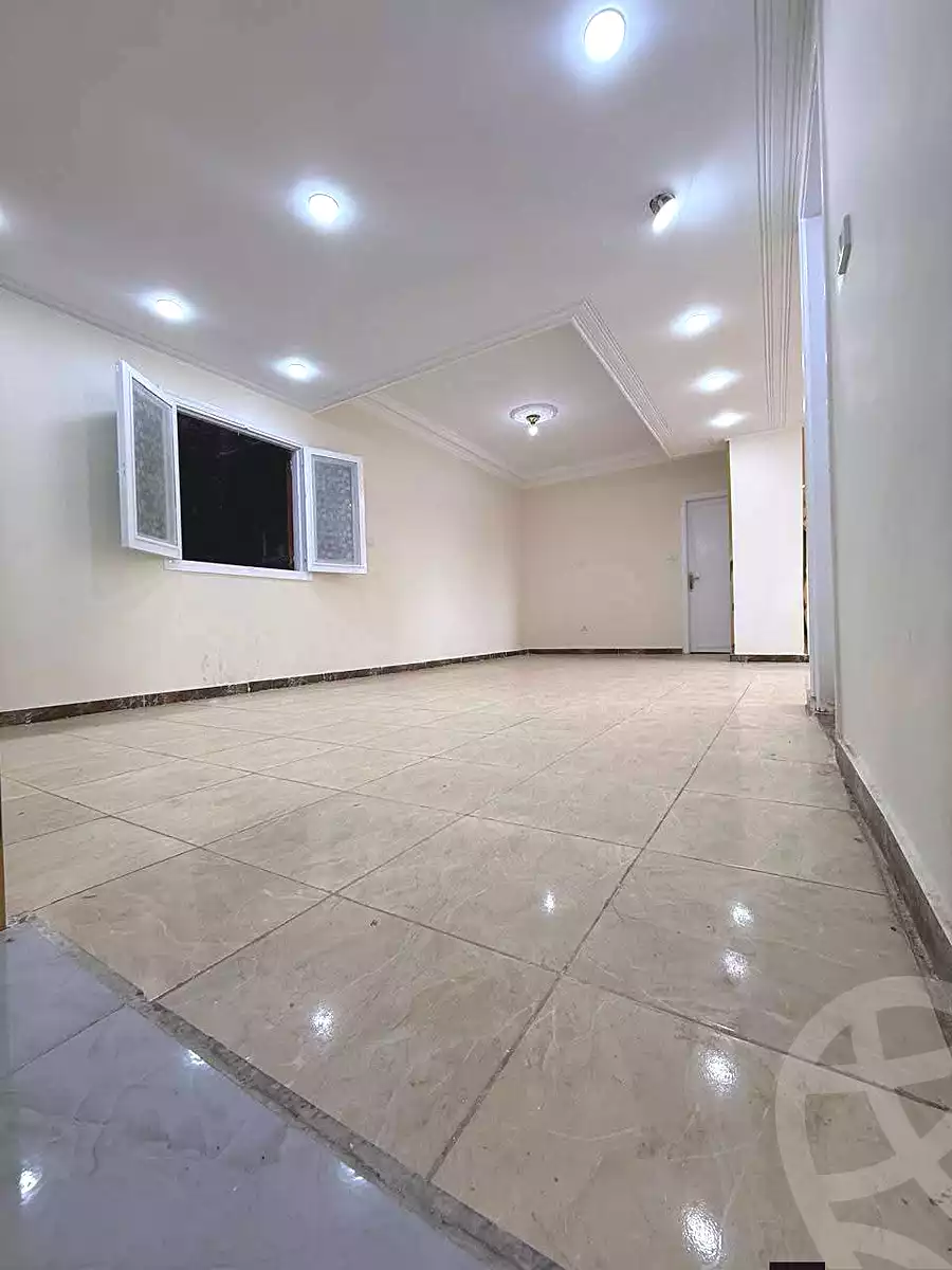 https://aqarmap.com.eg/ar/listing/6929988-for-sale-cairo-helwan-helwan-el-sharkeya-abd-el-rahman-pasha-st