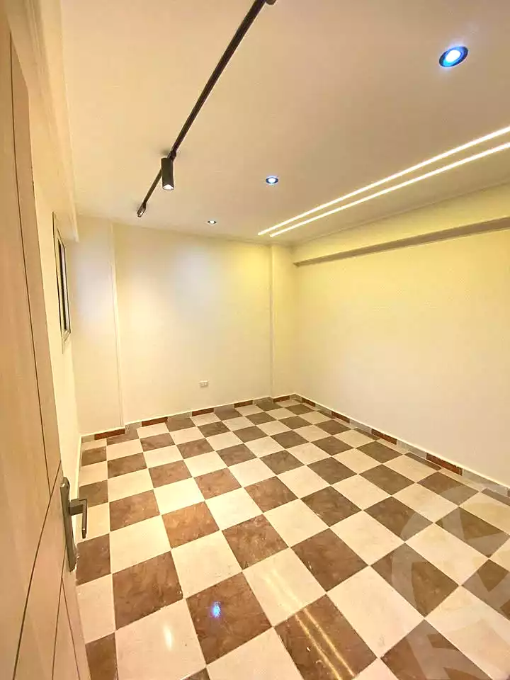 https://aqarmap.com.eg/ar/listing/6930098-for-sale-alexandria-al-agamy-lbytsh