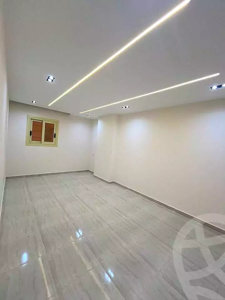 https://aqarmap.com.eg/en/listing/6930120-for-sale-alexandria-al-agamy-lbytsh-bianchiii