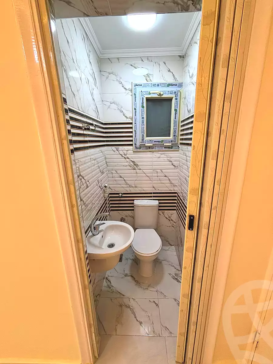 https://aqarmap.com.eg/ar/listing/6930686-for-sale-alexandria-sydy-bshr-sydy-bshr-bhry-shr-mhmwd-l-yswy