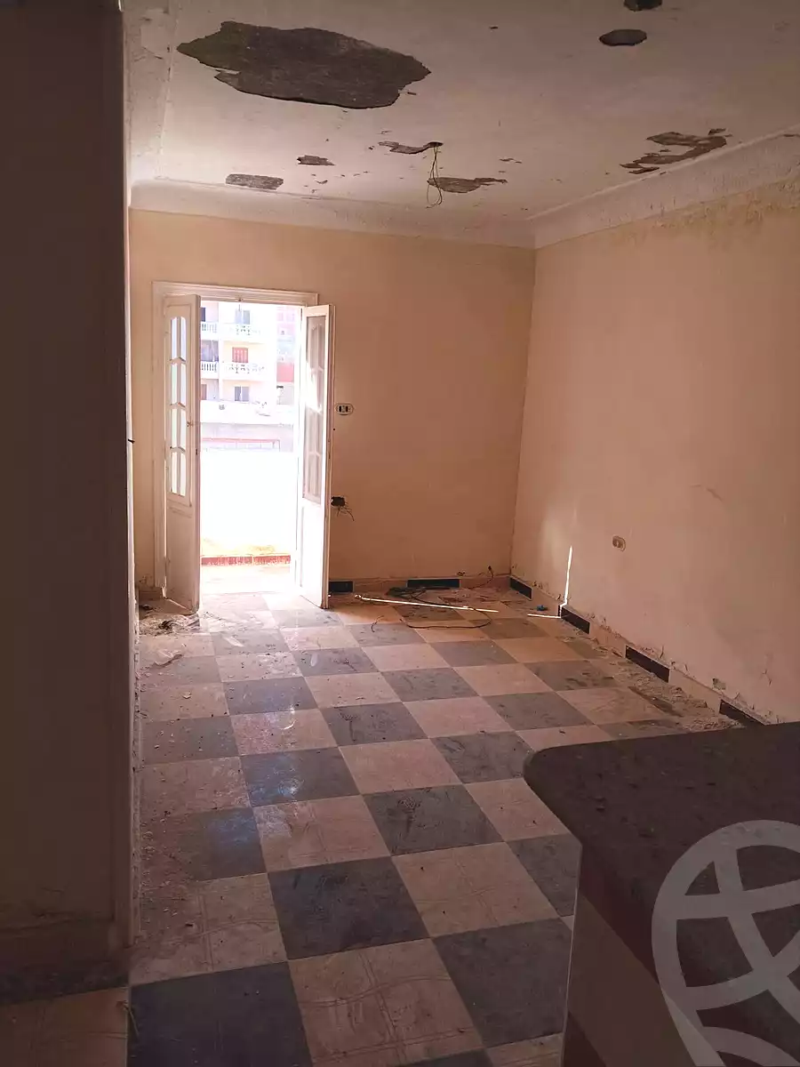 https://aqarmap.com.eg/ar/listing/6930831-for-sale-alexandria-al-agamy-el-hanouvel-al-haded-we-al-soulb-st