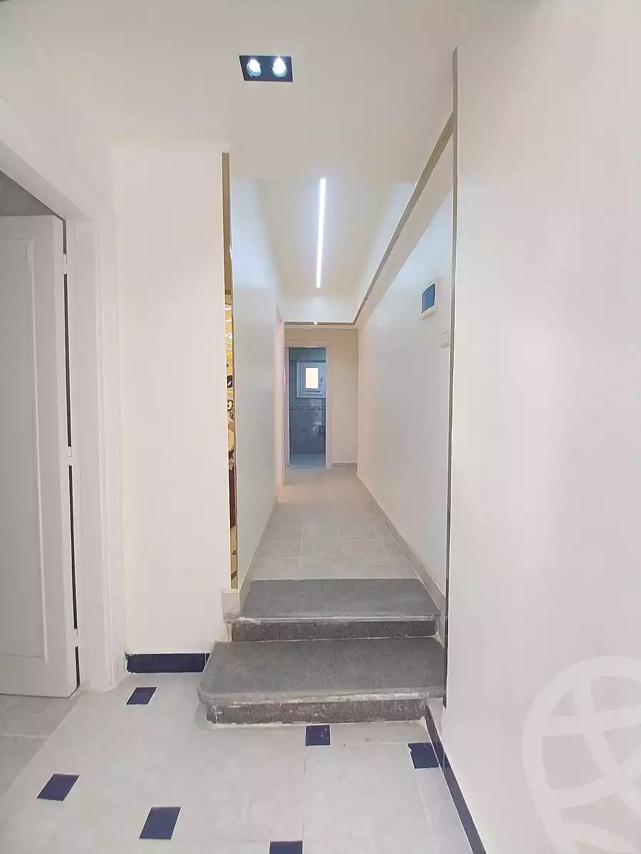 https://aqarmap.com.eg/ar/listing/6931141-for-sale-alexandria-al-agamy-el-kilo-21