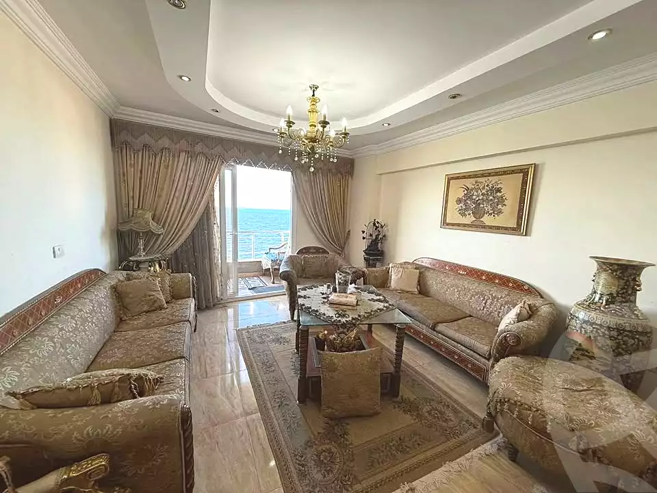 https://aqarmap.com.eg/en/listing/6931352-for-sale-alexandria-camp-cesar