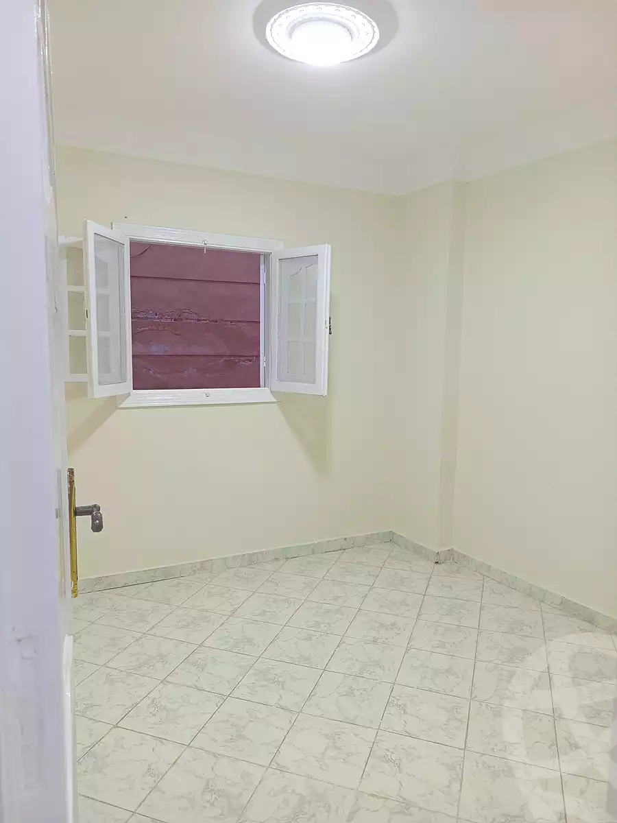 https://aqarmap.com.eg/ar/listing/6931463-for-sale-alexandria-al-agamy-el-hanouvel