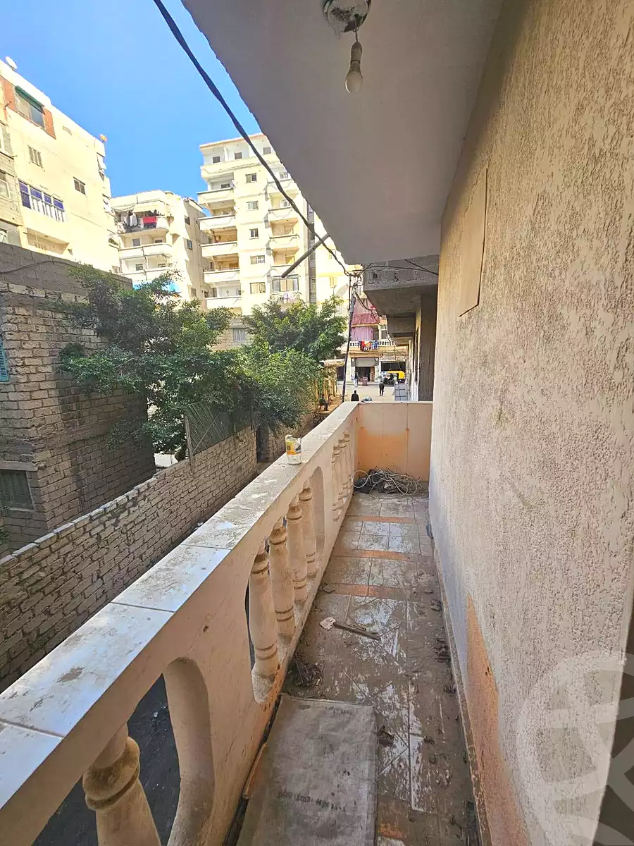 https://aqarmap.com.eg/ar/listing/6931290-for-sale-alexandria-al-agamy-el-hanouvel-radwan-st