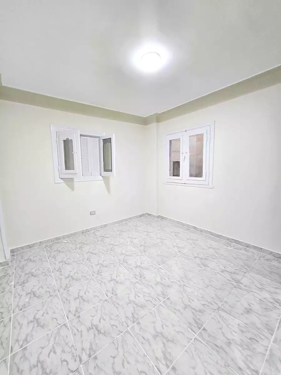 https://aqarmap.com.eg/ar/listing/6931286-for-sale-alexandria-al-agamy-shataa-el-nakheel