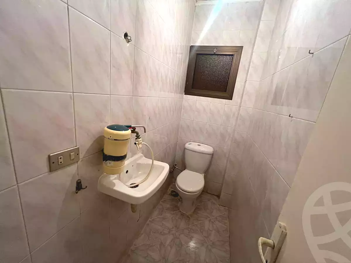 https://aqarmap.com.eg/ar/listing/6931789-for-sale-cairo-dokki-mohey-el-din-abo-el-ezz