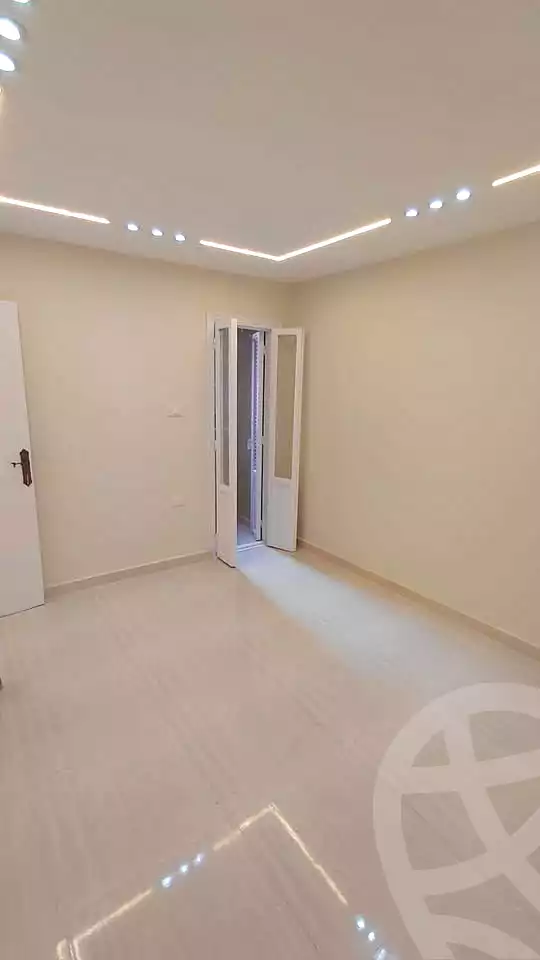 https://aqarmap.com.eg/ar/listing/6932057-for-sale-alexandria-sydy-bshr-sydy-bshr-bhry