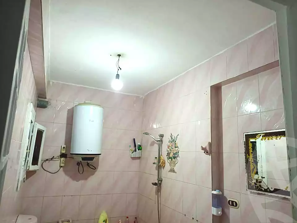 https://aqarmap.com.eg/ar/listing/6929998-for-sale-alexandria-al-agamy-lbytsh-el-saleheen-mosque-st