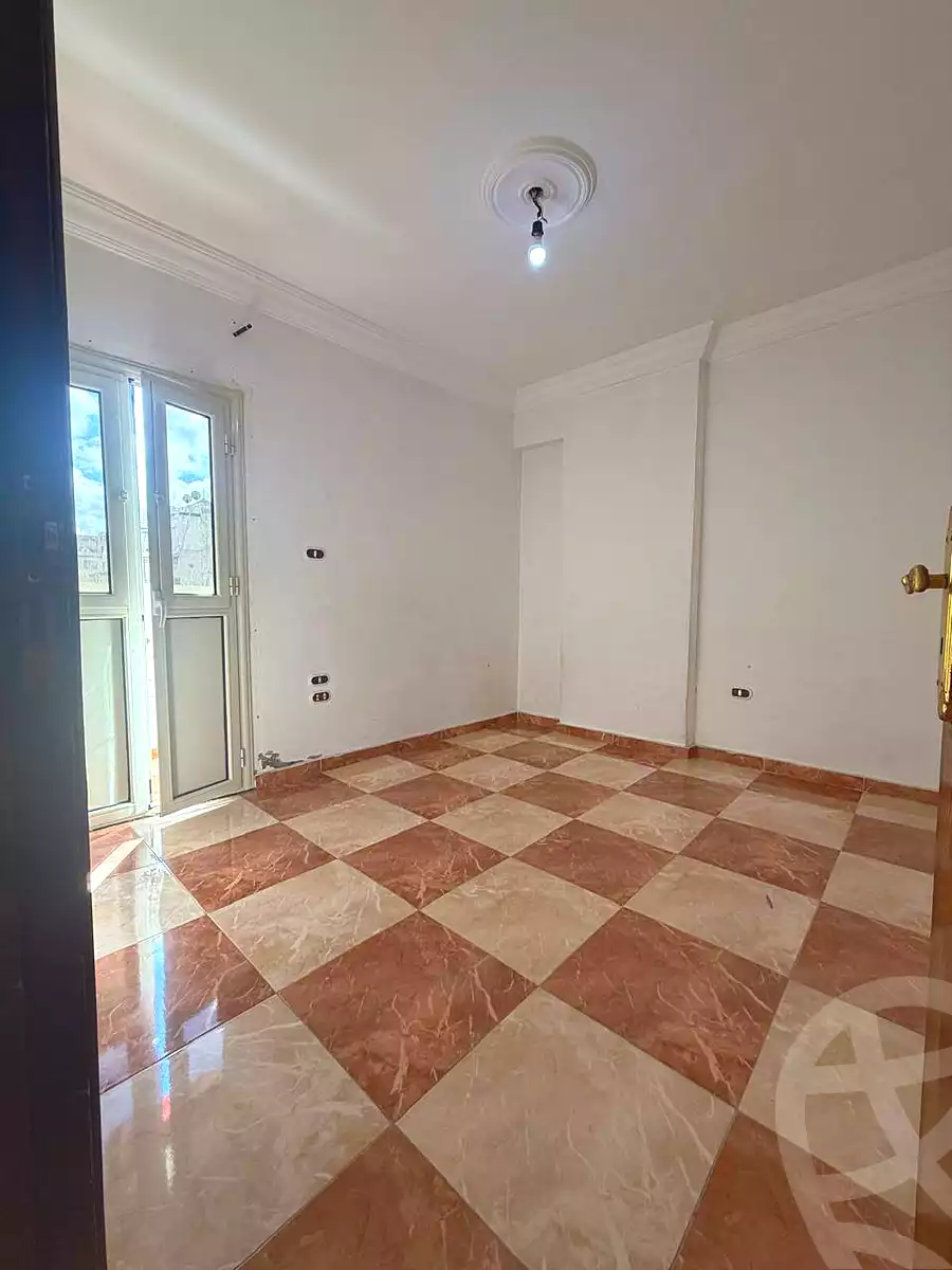 https://aqarmap.com.eg/ar/listing/6931428-for-sale-alexandria-sydy-bshr-sydy-bshr-qbly