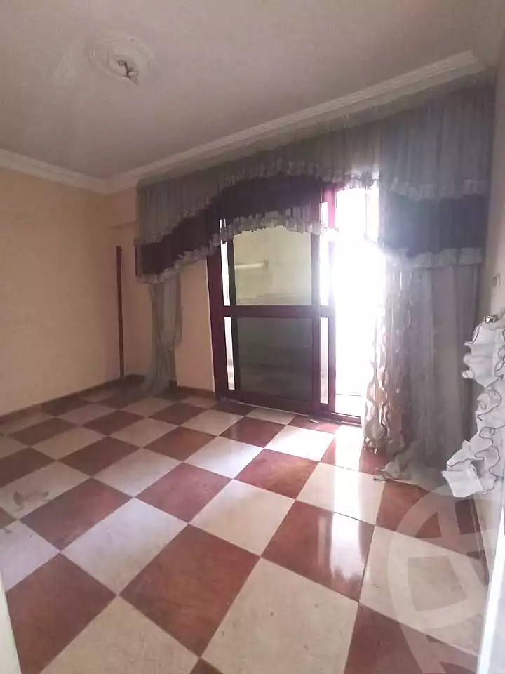 https://aqarmap.com.eg/ar/listing/6933258-for-sale-alexandria-sydy-bshr-sydy-bshr-bhry-shr-mhmd-njyb