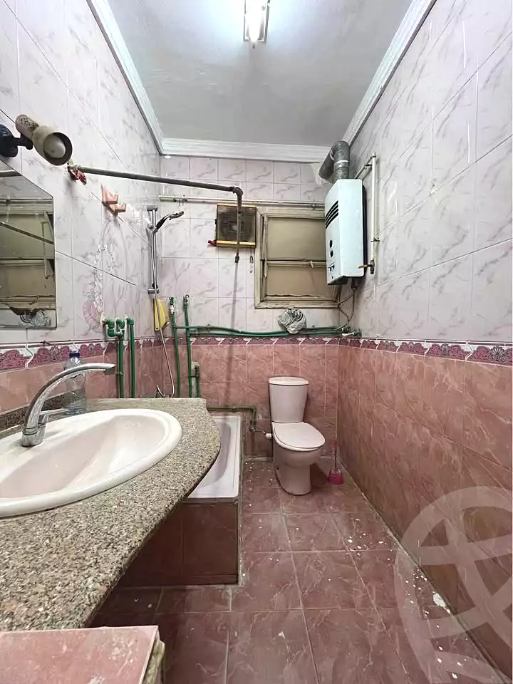 https://aqarmap.com.eg/ar/listing/6933394-for-rent-cairo-ain-shams-ahmed-esmat-st