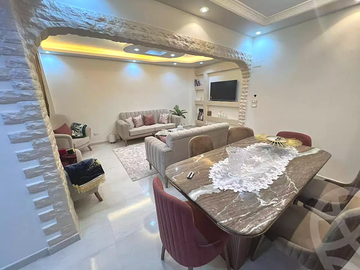 https://aqarmap.com.eg/ar/listing/6929254-for-sale-cairo-ain-shams-jsr-lswys