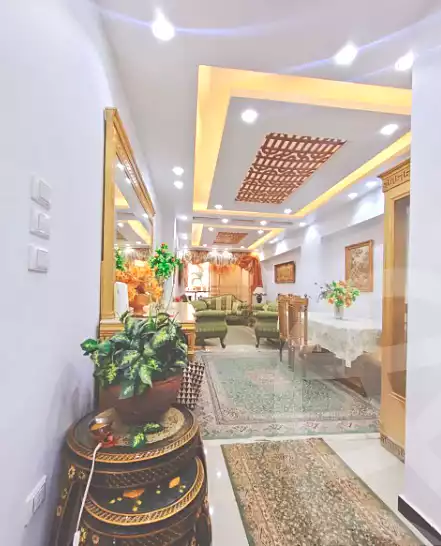 https://aqarmap.com.eg/ar/listing/6930040-for-sale-alexandria-al-agamy-lbytsh-bianchiii