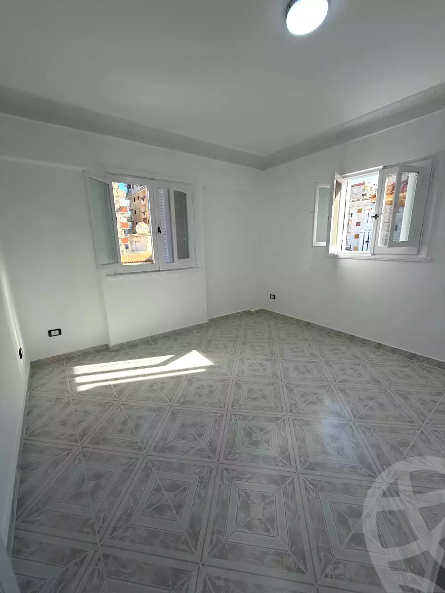 https://aqarmap.com.eg/ar/listing/6930481-for-sale-alexandria-al-agamy