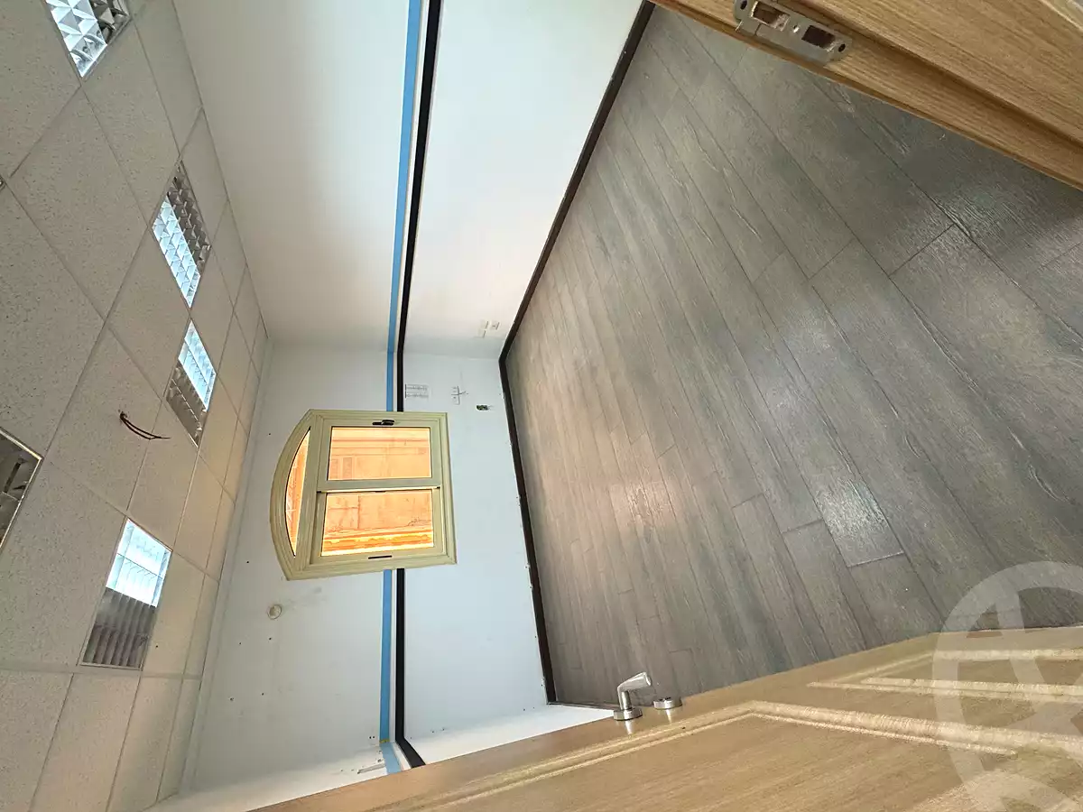 https://aqarmap.com.eg/ar/listing/6900821-for-rent-cairo-new-cairo-90th-street-south-teseen-st