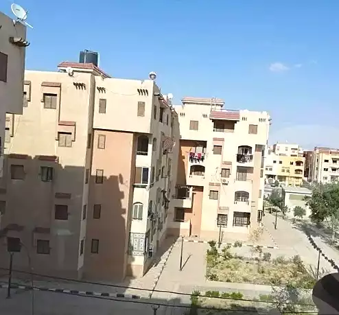 https://aqarmap.com.eg/ar/listing/6933949-for-rent-cairo-al-oubour-compounds-jannat-el-obour