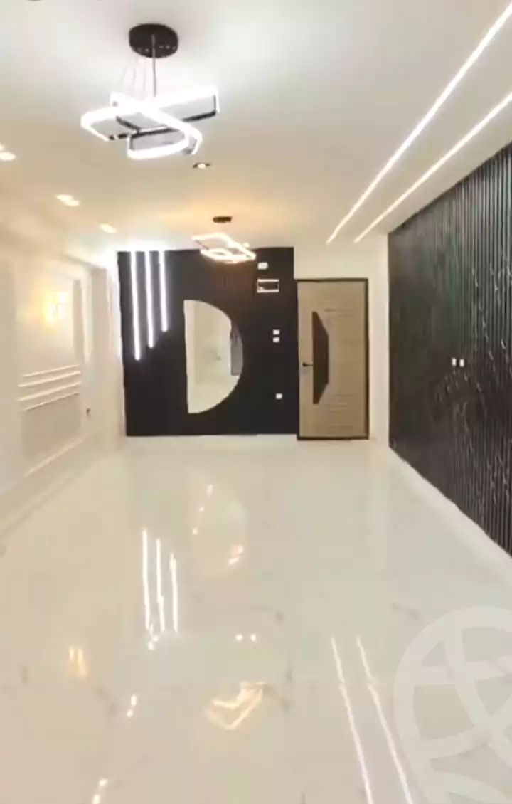 https://aqarmap.com.eg/en/listing/6936134-for-sale-alexandria-al-agamy-el-hanouvel-abo-el-shawareb-st