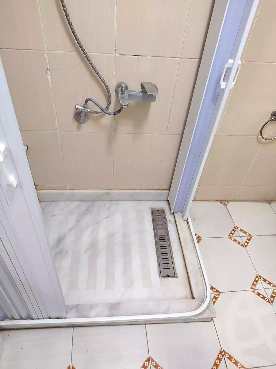 https://aqarmap.com.eg/ar/listing/6936500-for-sale-cairo-ain-shams-abd-el-haleem-mahmoud-st