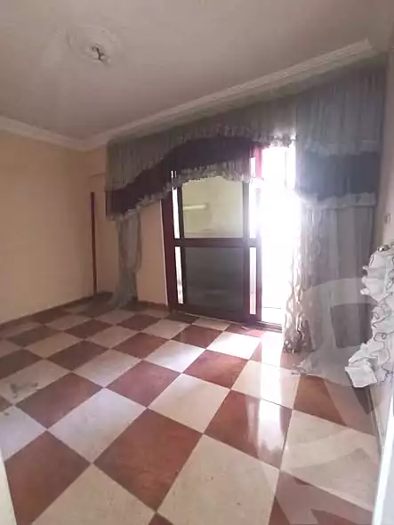 https://aqarmap.com.eg/ar/listing/6936774-for-sale-alexandria-sydy-bshr-sydy-bshr-bhry-shr-mhmd-njyb