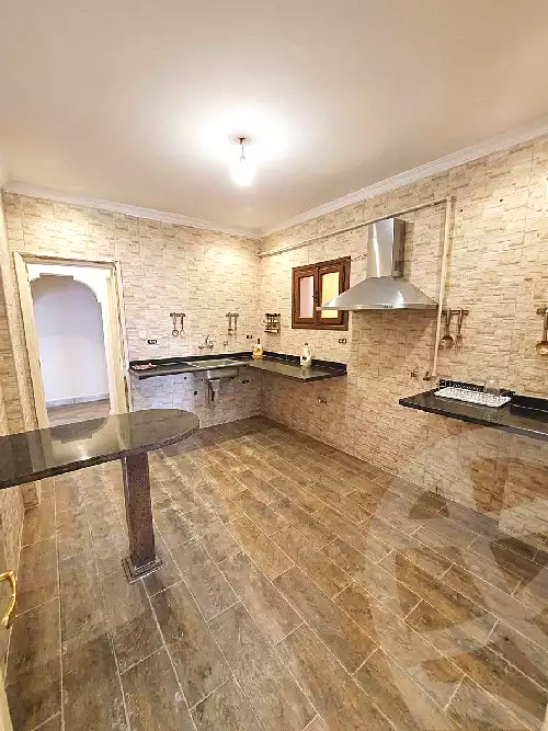https://aqarmap.com.eg/ar/listing/6901393-for-rent-alexandria-tharwat