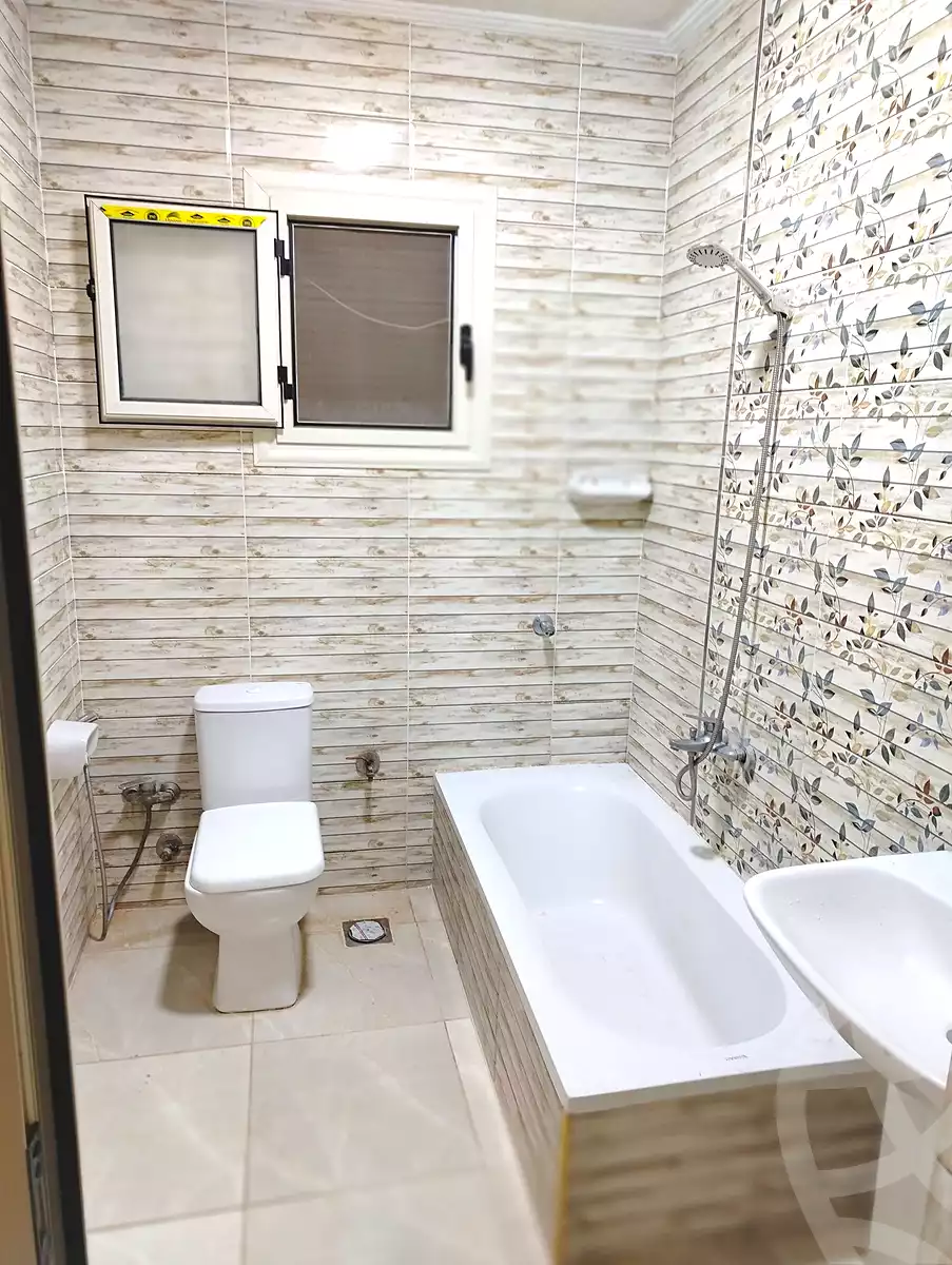 https://aqarmap.com.eg/ar/listing/6936973-for-sale-alexandria-el-mandara-shr-30