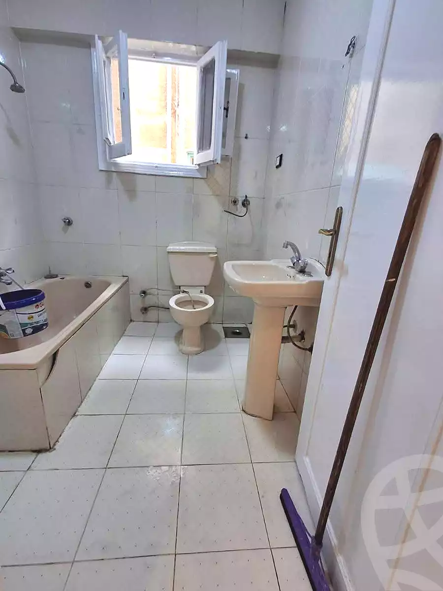 https://aqarmap.com.eg/en/listing/6937731-for-sale-alexandria-al-agamy-shataa-el-nakheel